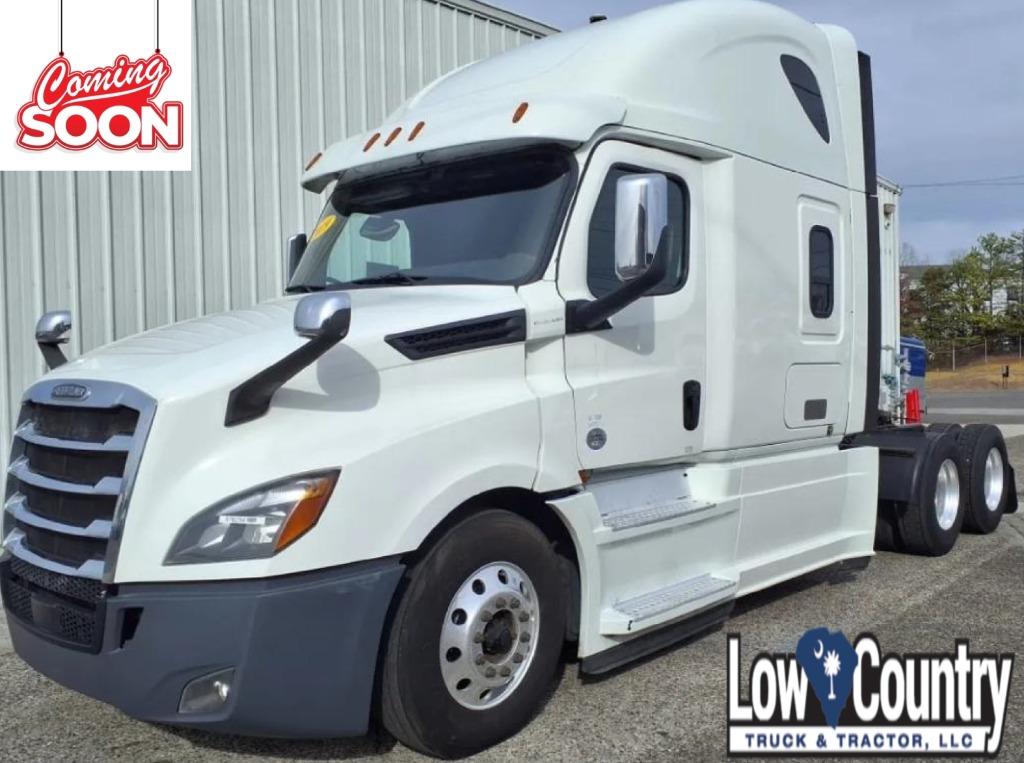 2020 Freightliner Cascadia - $39,995
