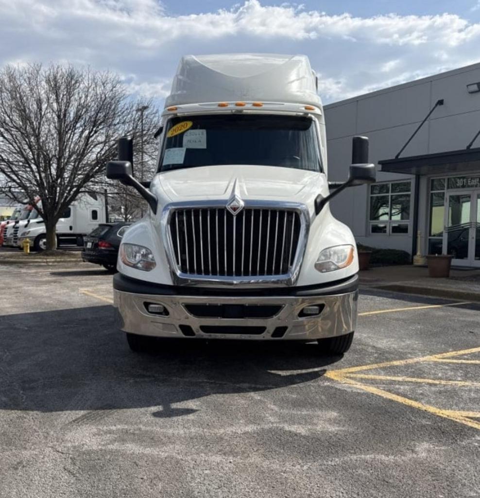 2020 International Lt625 - $38,995