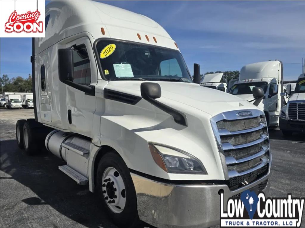 2020 Freightliner Cascadia - $40,995