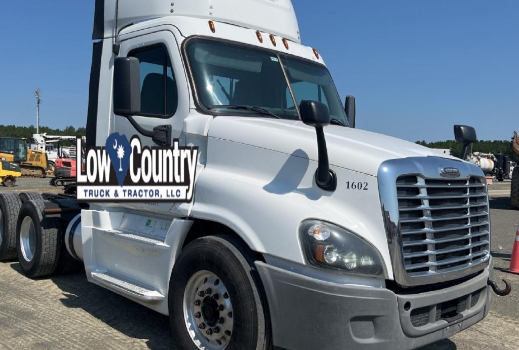 2016 Freightliner Cascadia