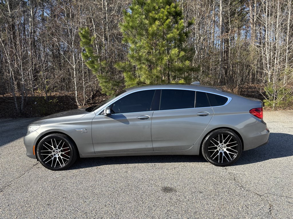2010 BMW NSX 550i xDrive Gran Turismo photo
