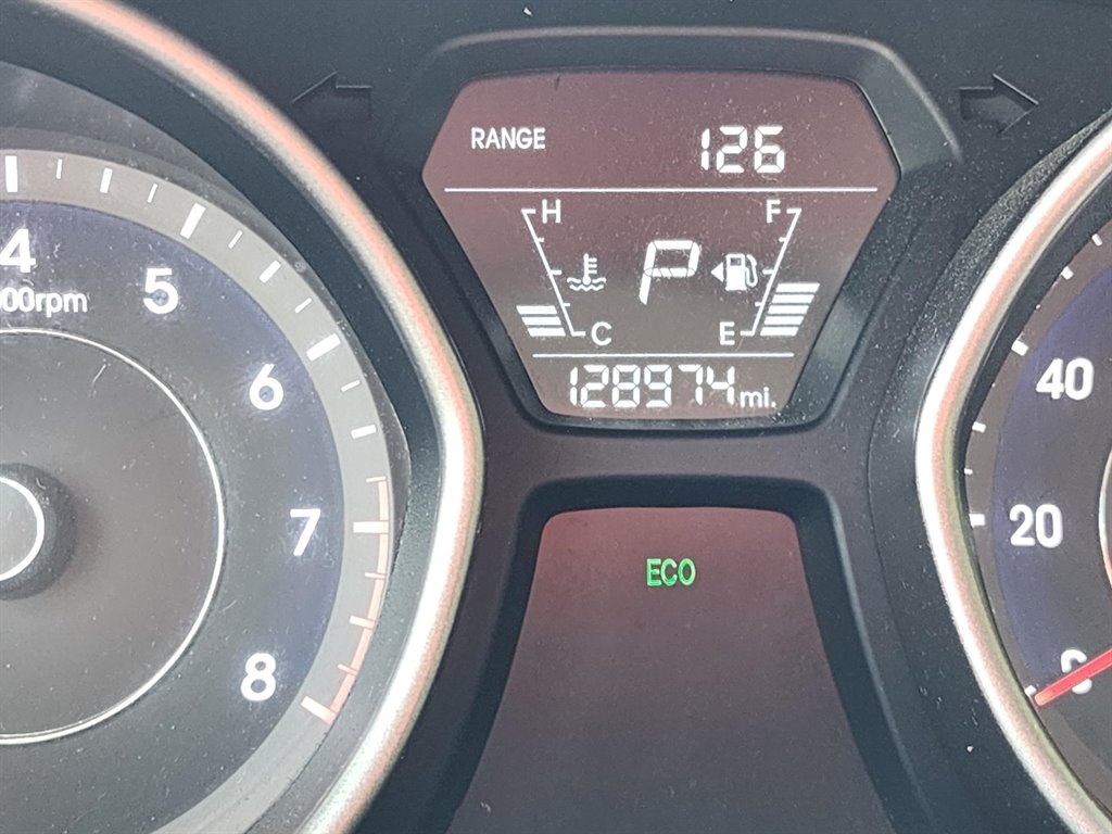 2015 Hyundai Elantra SE photo