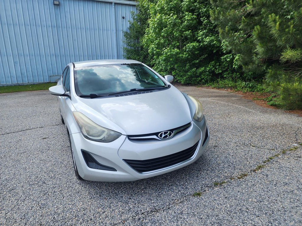 2015 Hyundai Elantra SE photo