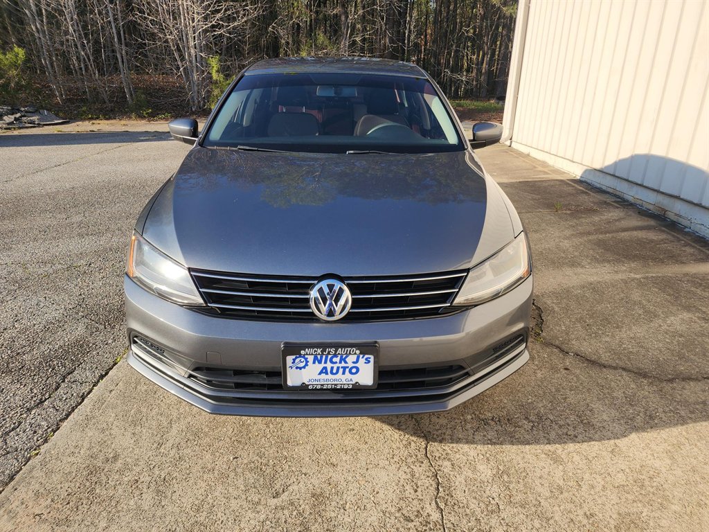 2017 Volkswagen Jetta - $8,900