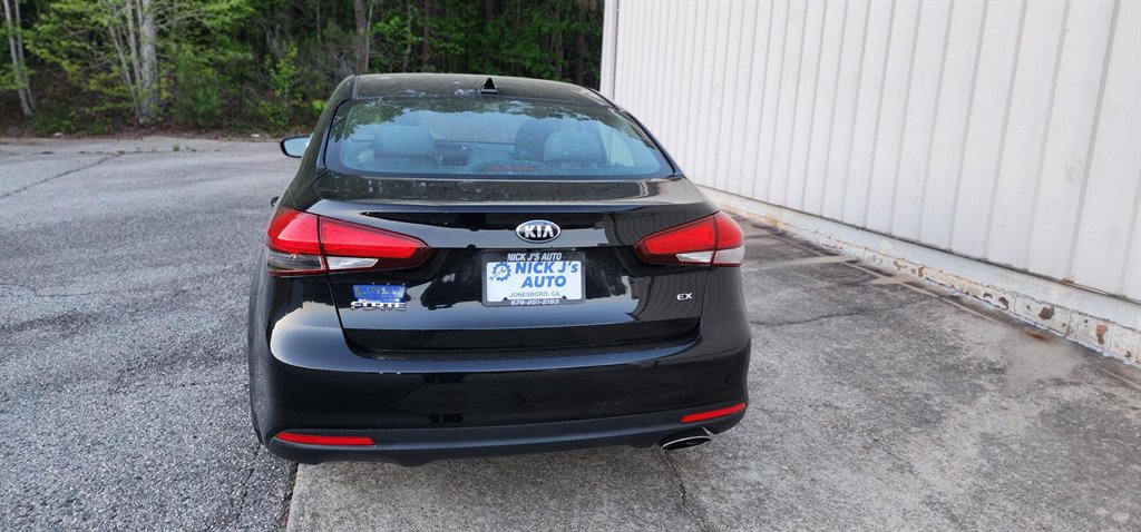 2017 Kia Forte - $9,500