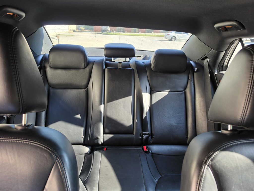 2013 Chrysler 300 - $8,300