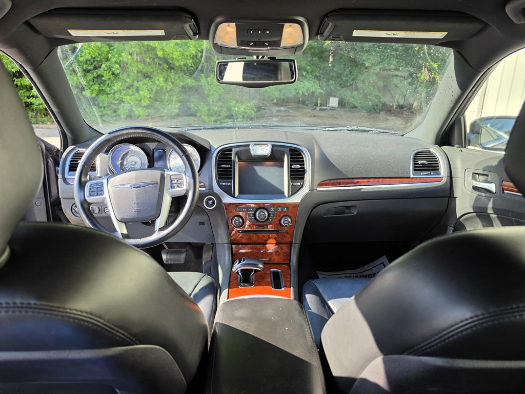2013 Chrysler 300 - $8,300