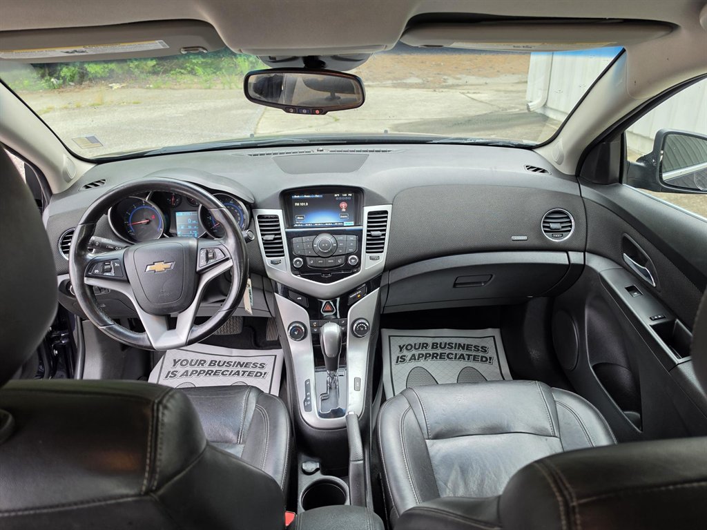 2015 Chevrolet Cruze - $6,200