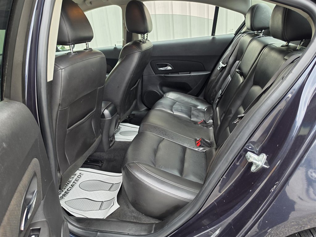 2015 Chevrolet Cruze - $6,200