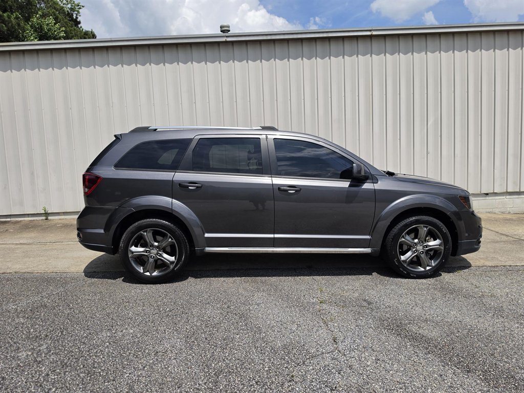 2015 Dodge Journey - $8,000