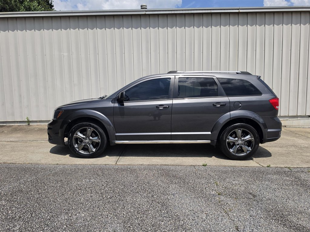 2015 Dodge Journey - $8,000
