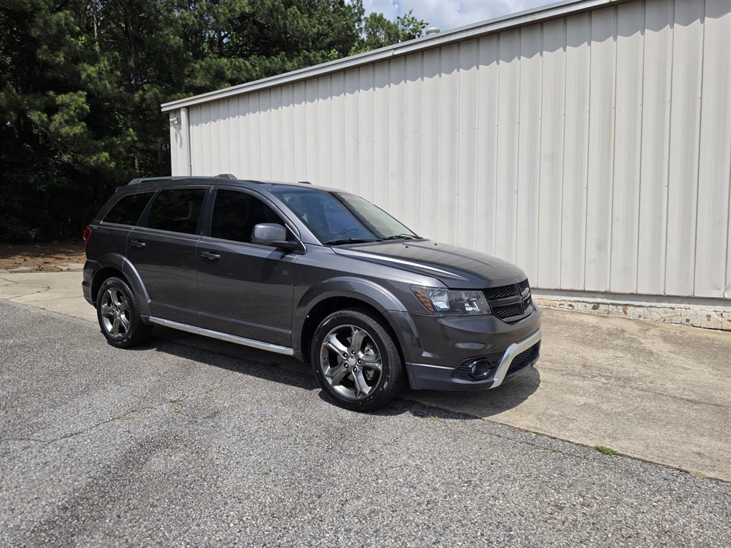2015 Dodge Journey - $8,000