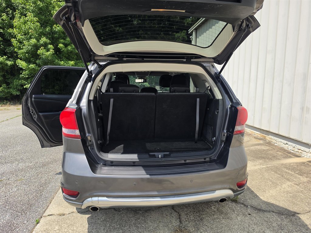 2015 Dodge Journey - $8,000