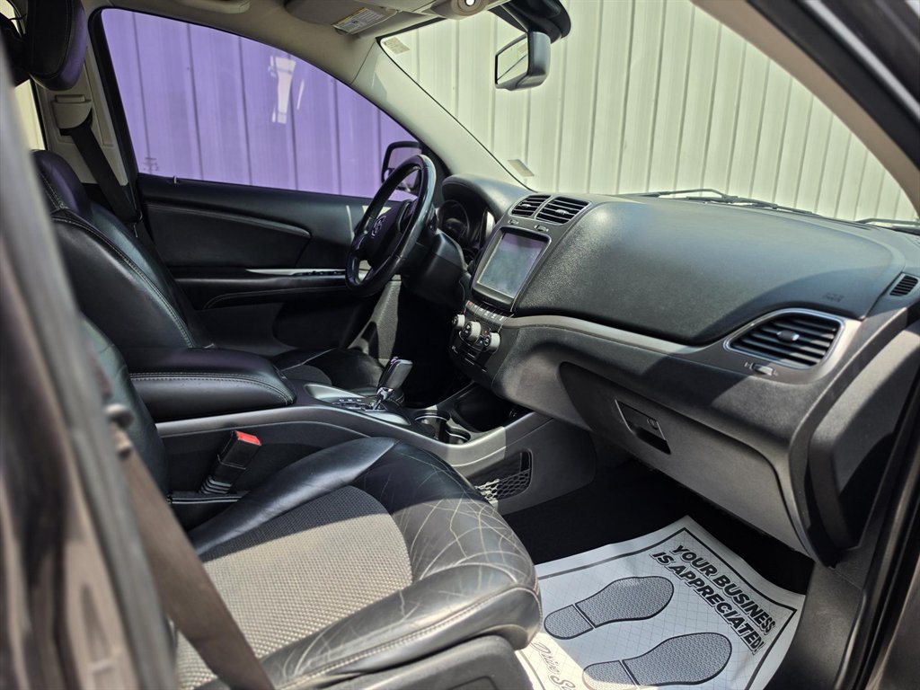 2015 Dodge Journey - $8,000