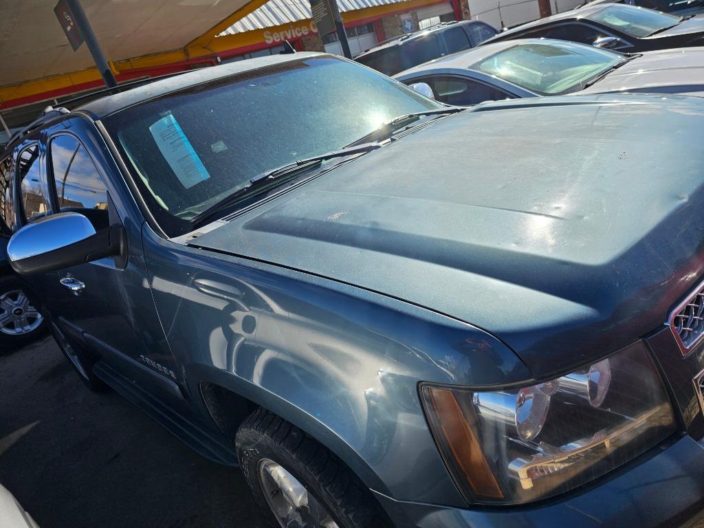 2008 Chevrolet Tahoe - $9,000