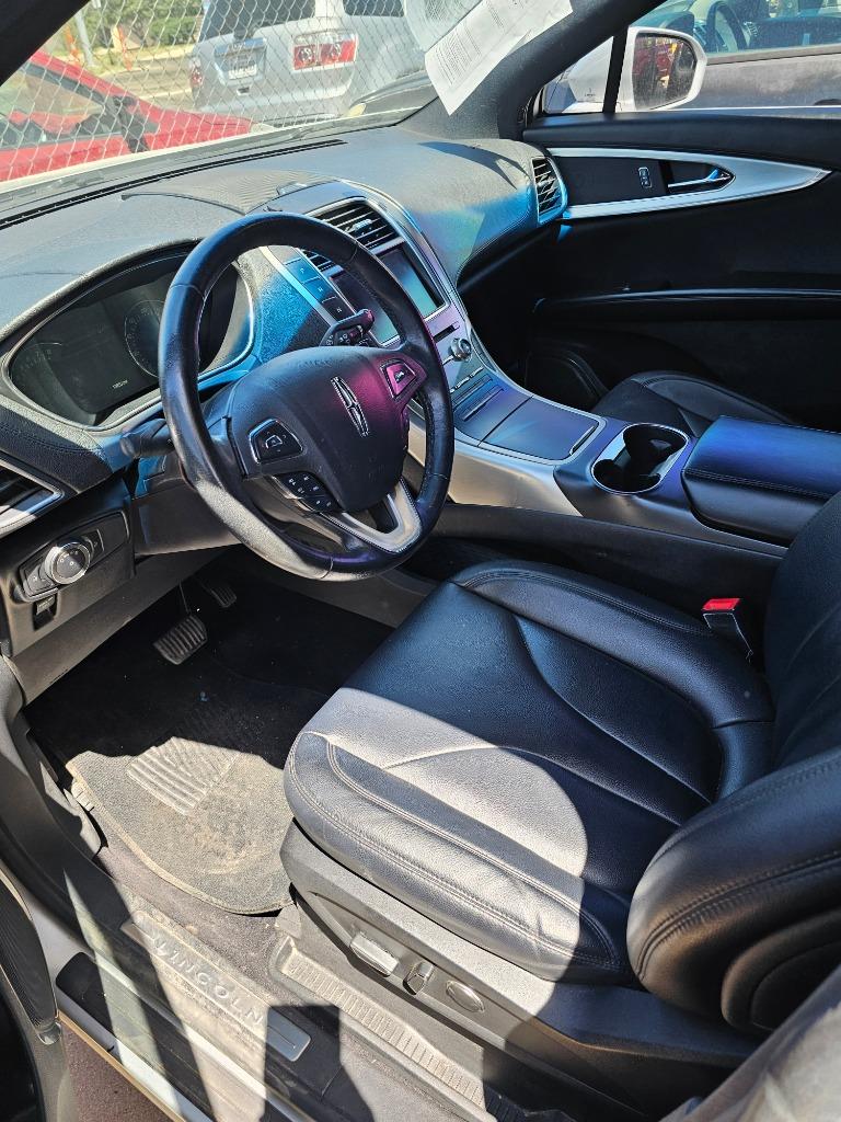 2016 Lincoln MKX - $16,000