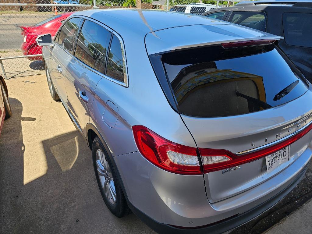 2016 Lincoln MKX - $16,000