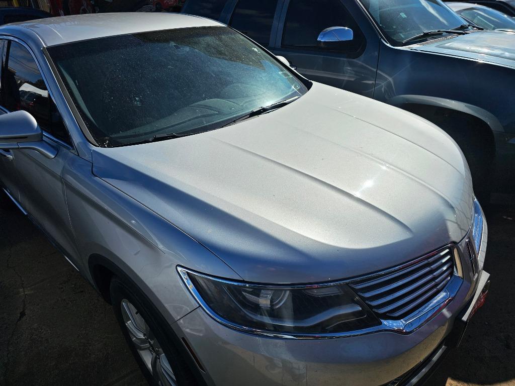 2016 Lincoln MKX - $16,500