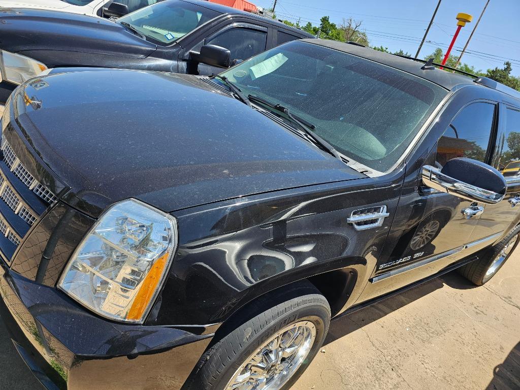 2013 Cadillac Escalade - $13,000
