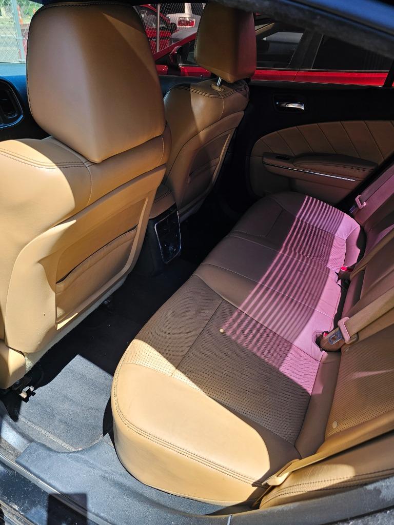 2013 Dodge Charger - $12,500