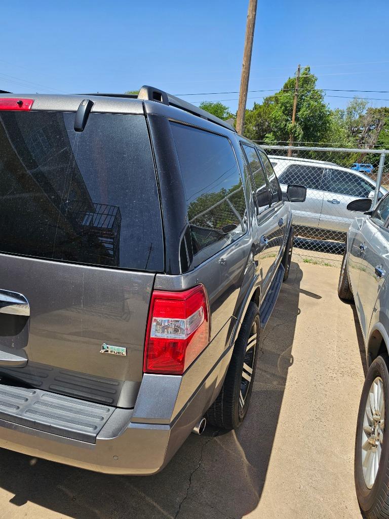 2011 Ford Expedition - $9,500