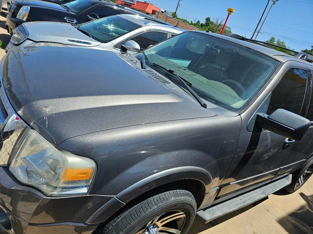 2011 Ford Expedition - $9,500