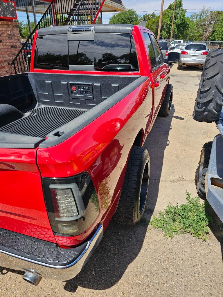 2015 Ram 1500 - $16,000