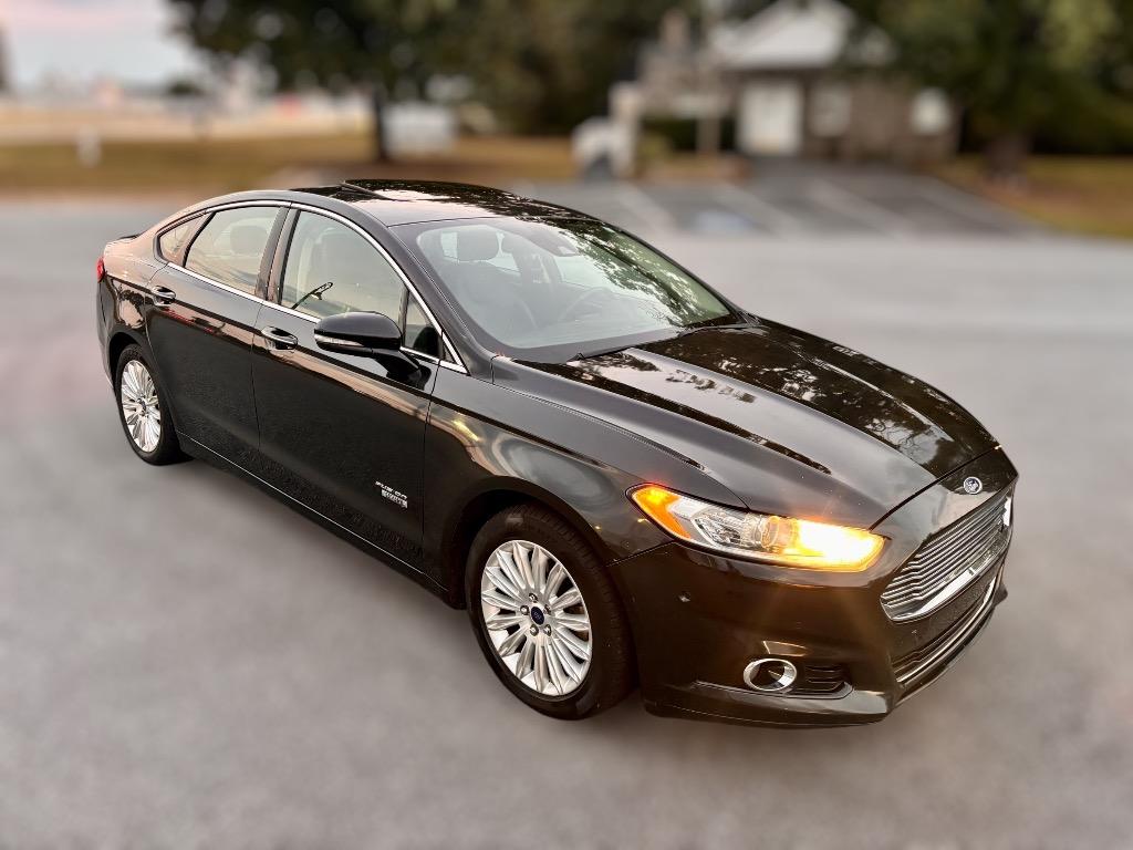 2013 Ford Fusion Energi Titanium photo