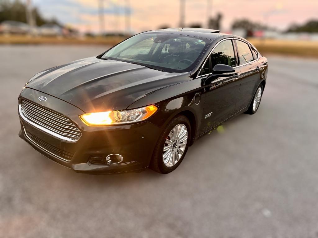 2013 Ford Fusion Energi Titanium photo