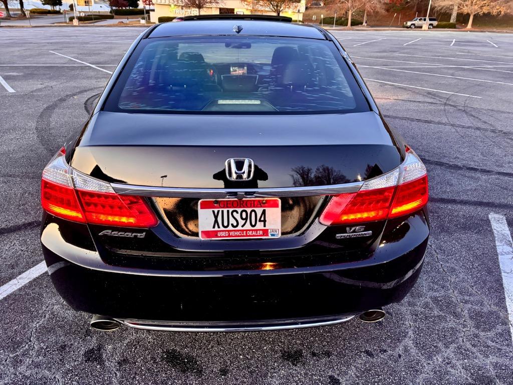 2013 Honda Accord Touring photo