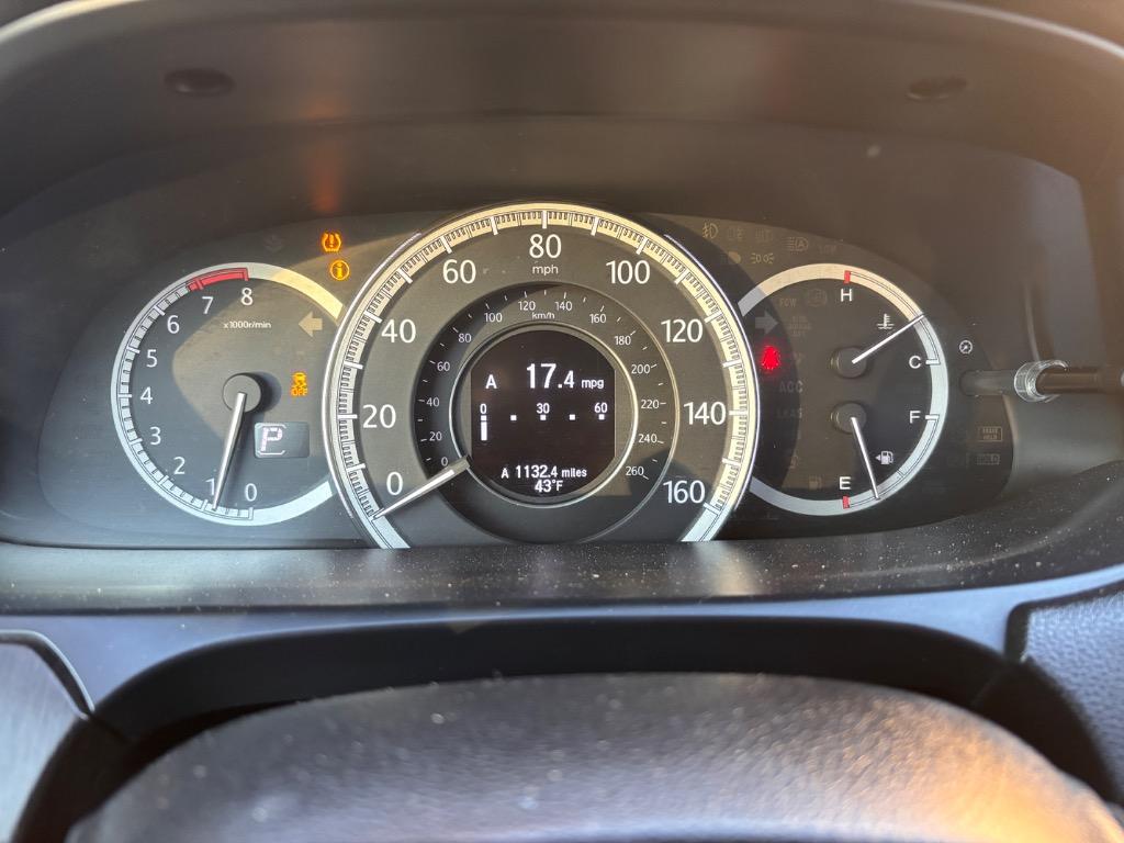 2013 Honda Accord Touring photo