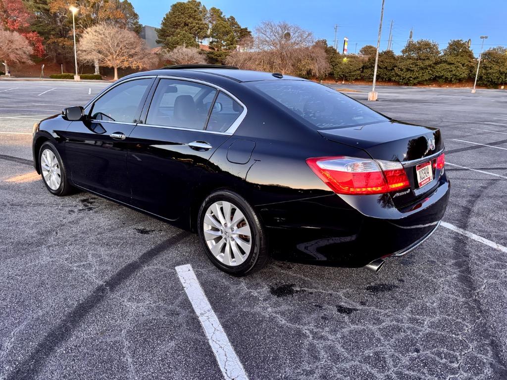2013 Honda Accord Touring photo