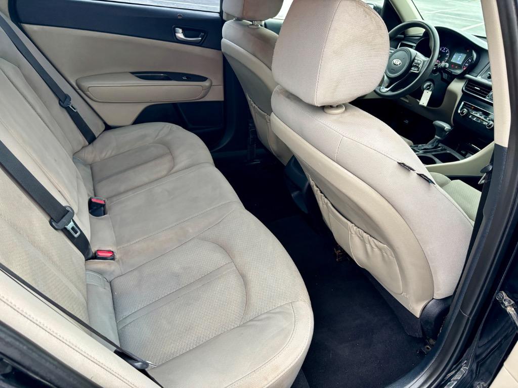 2016 Kia Optima LX photo