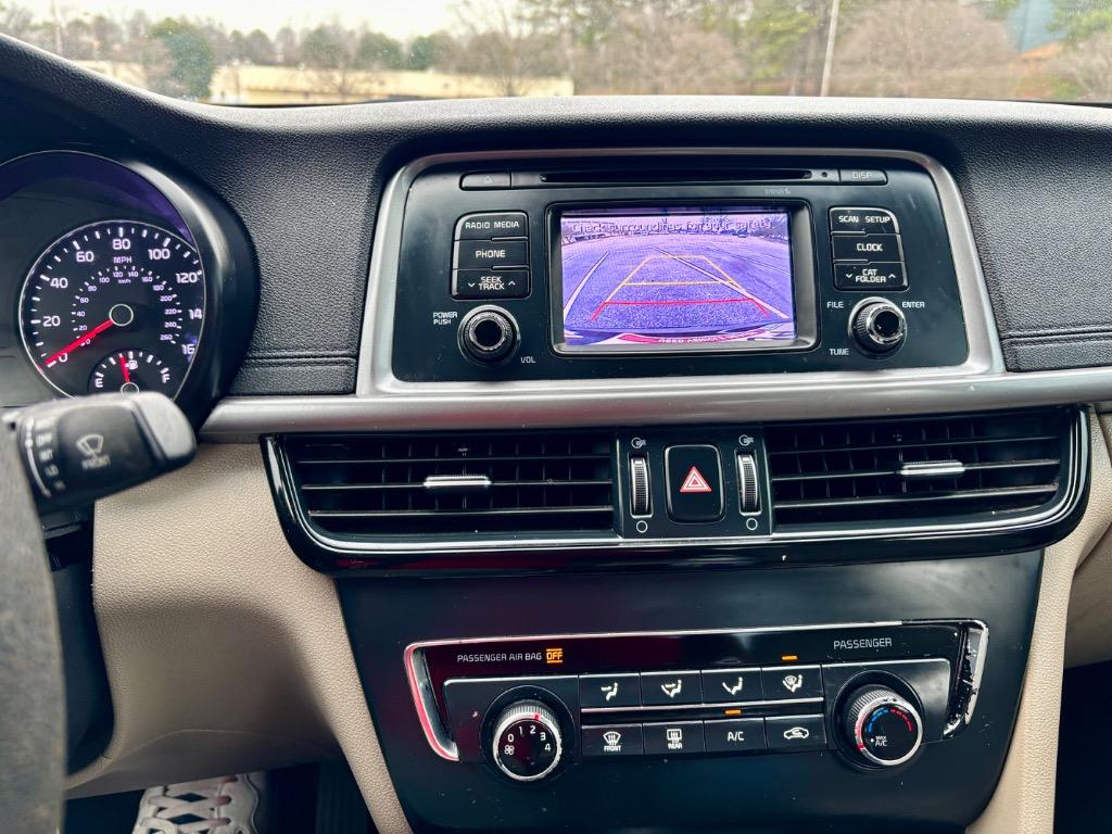 2016 Kia Optima LX photo