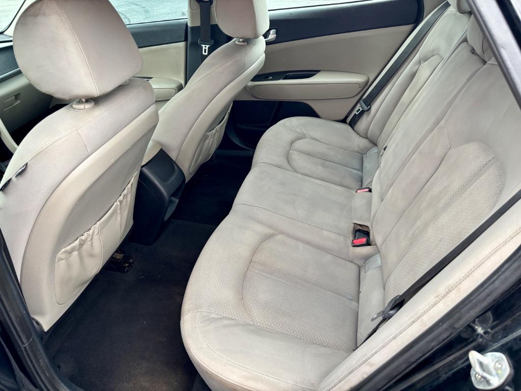 2016 Kia Optima LX photo