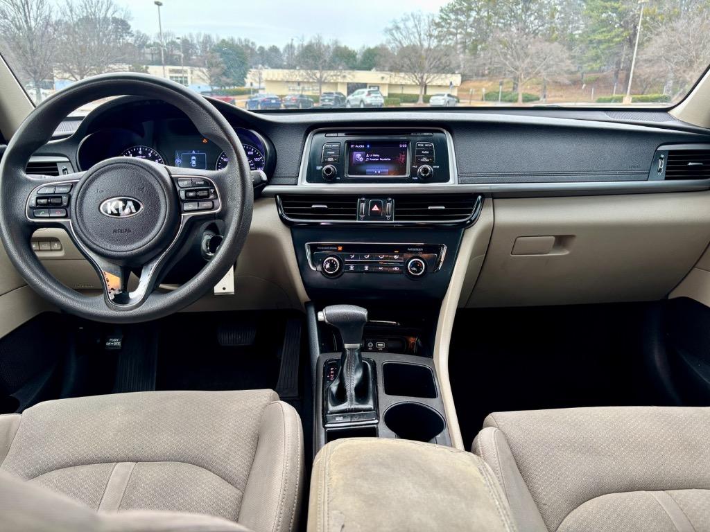 2016 Kia Optima LX photo