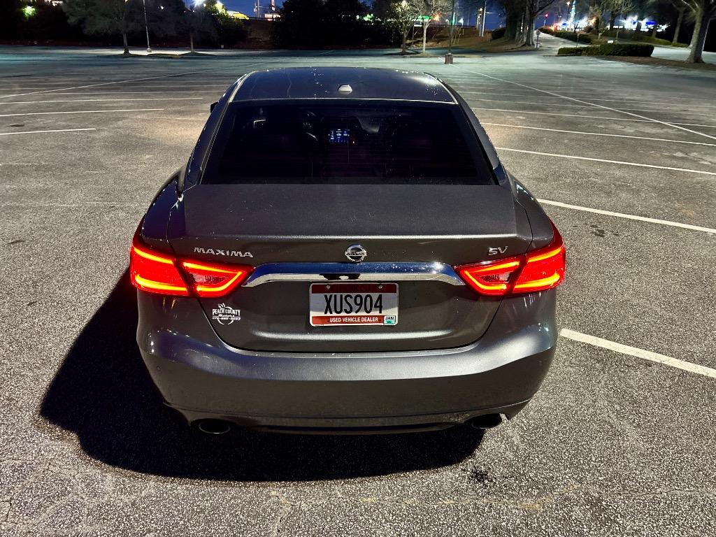 2018 Nissan Maxima Platinum photo