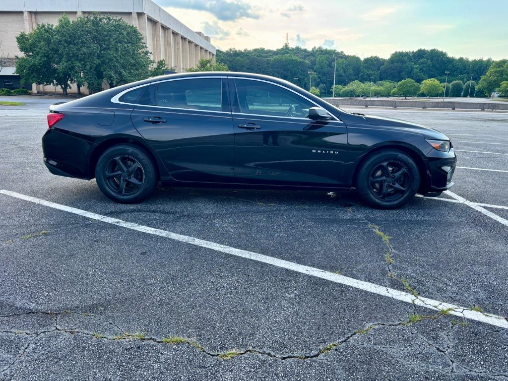 2017 Chevrolet Malibu - $6,500