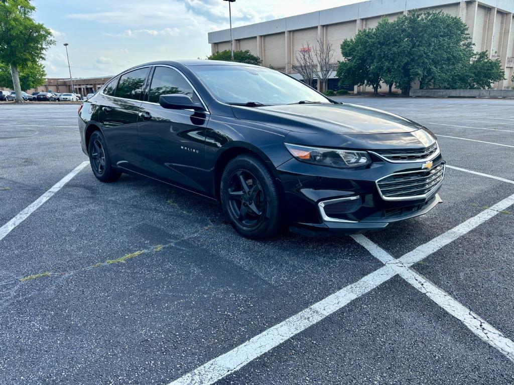 2017 Chevrolet Malibu - $6,500