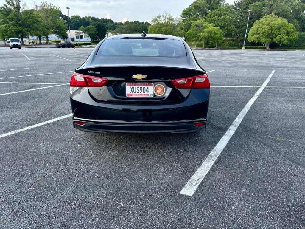 2017 Chevrolet Malibu - $6,500