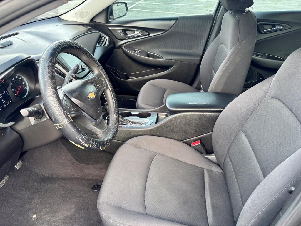 2017 Chevrolet Malibu - $6,500