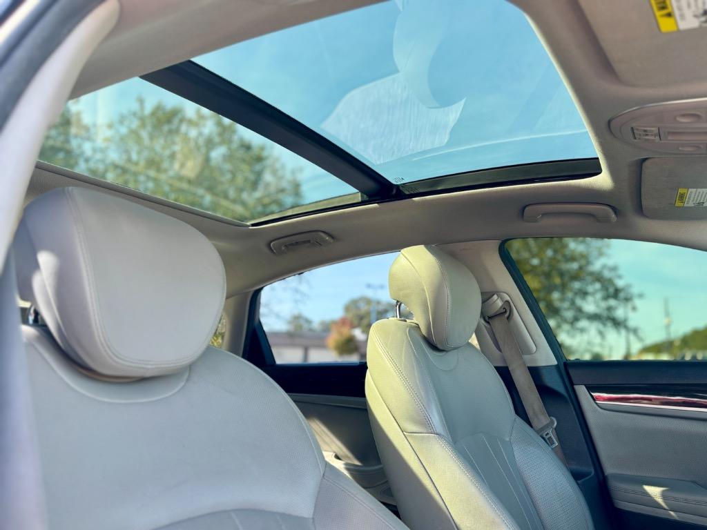 2017 Genesis G80 - $10,999