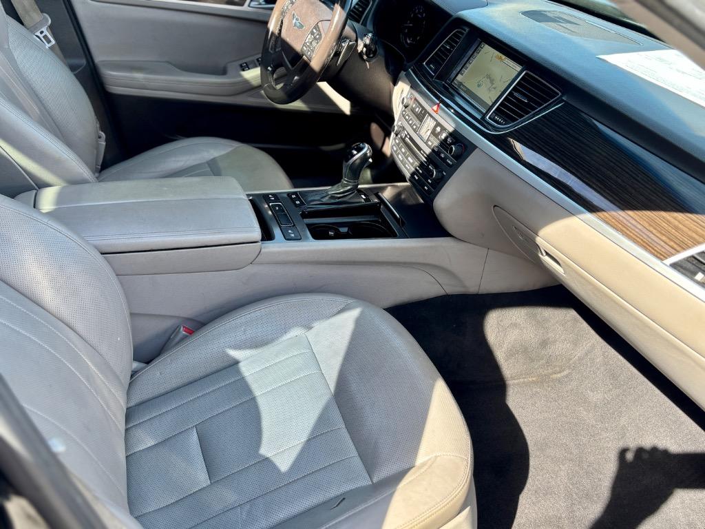 2017 Genesis G80 - $10,999