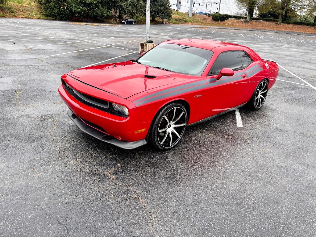2013 Dodge Challenger - $9,000