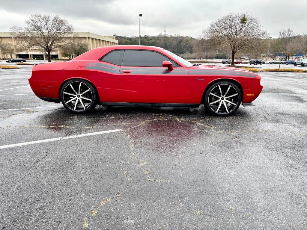 2013 Dodge Challenger - $9,000