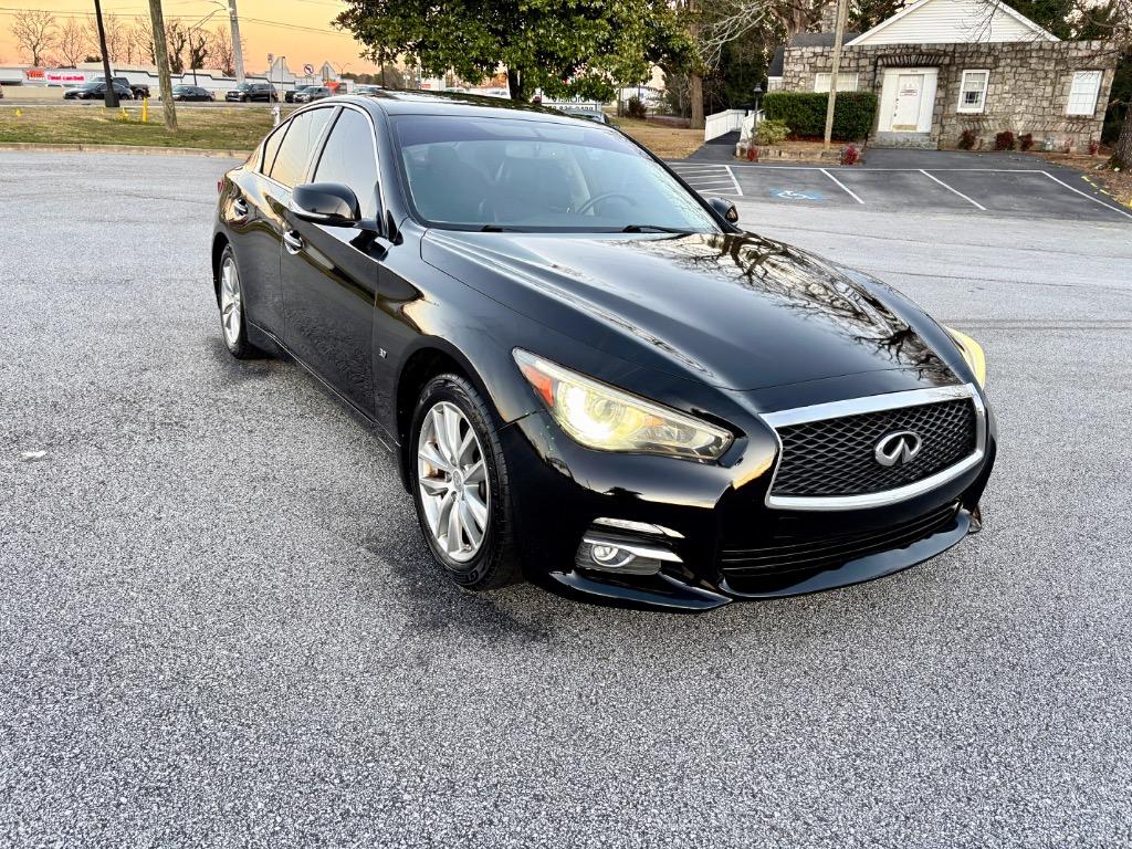 2015 INFINITI Q50 - $8,500