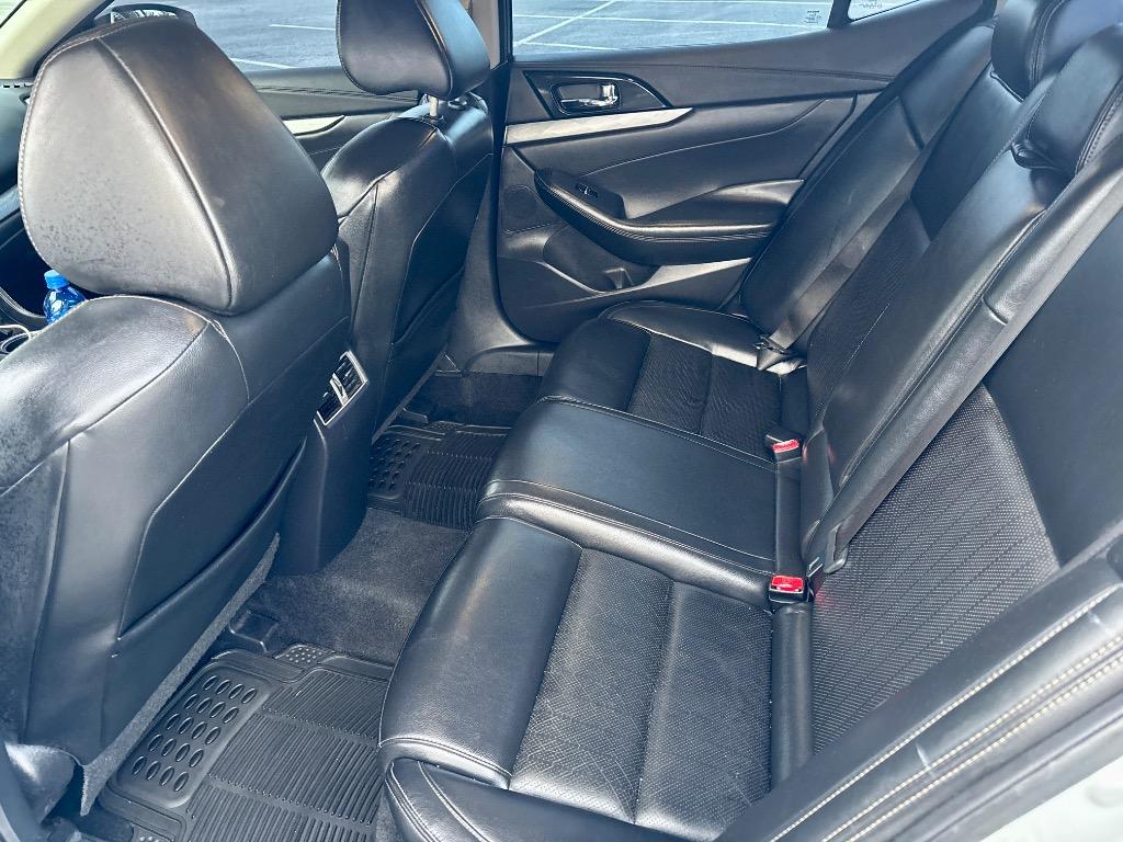 2018 Nissan Maxima - $8,000