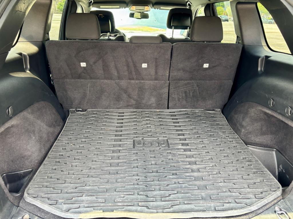 2015 Jeep Cherokee - $8,999