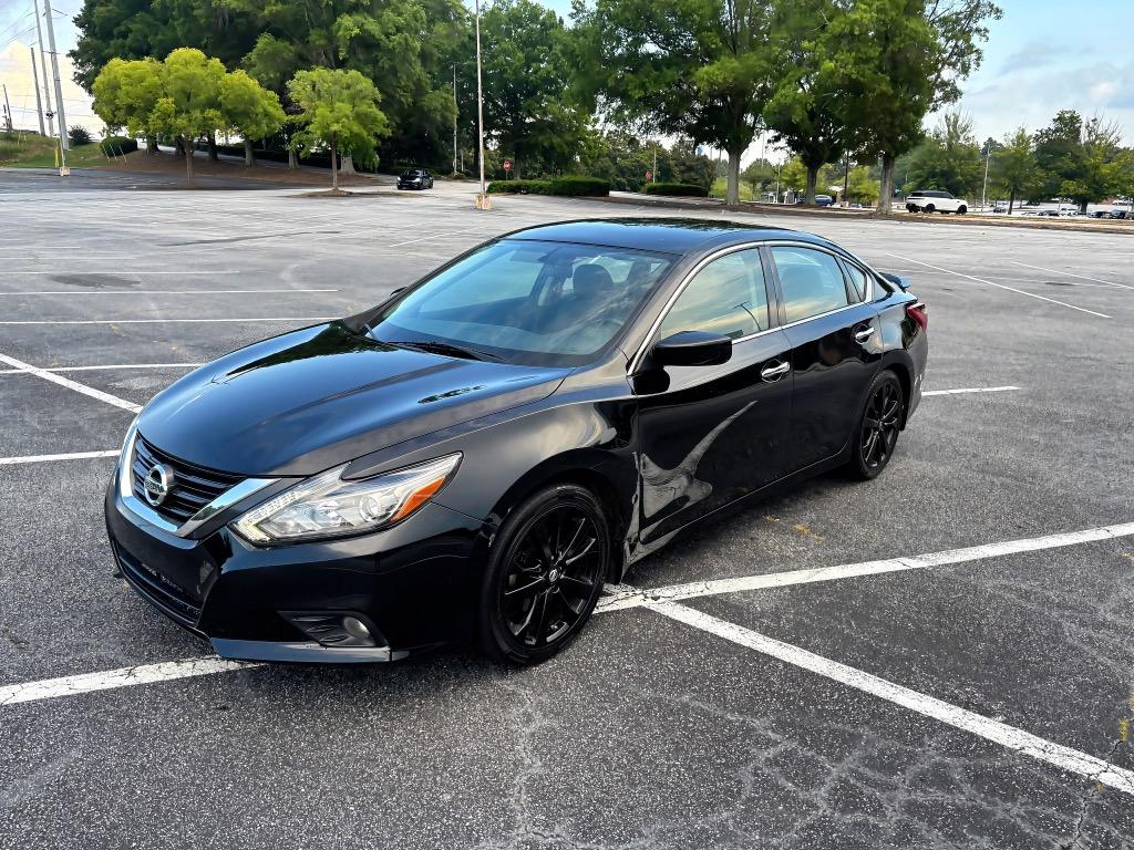 2017 Nissan Altima - $7,450
