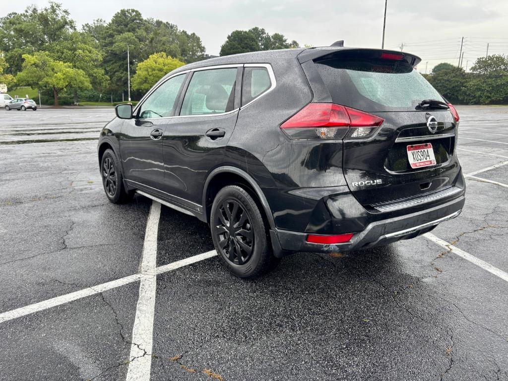 2018 Nissan Rogue - $7,999
